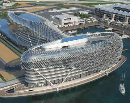 Yas Marina Circuit in Abu Dhabi-thumb-450x358